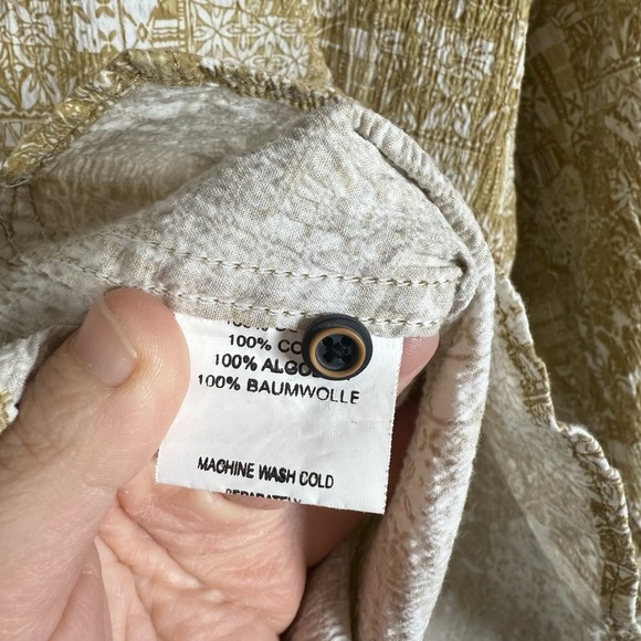 Clubstone Men’s Abstract Button Collar Shirt in Beige/White Size L - Picture 6 of 8